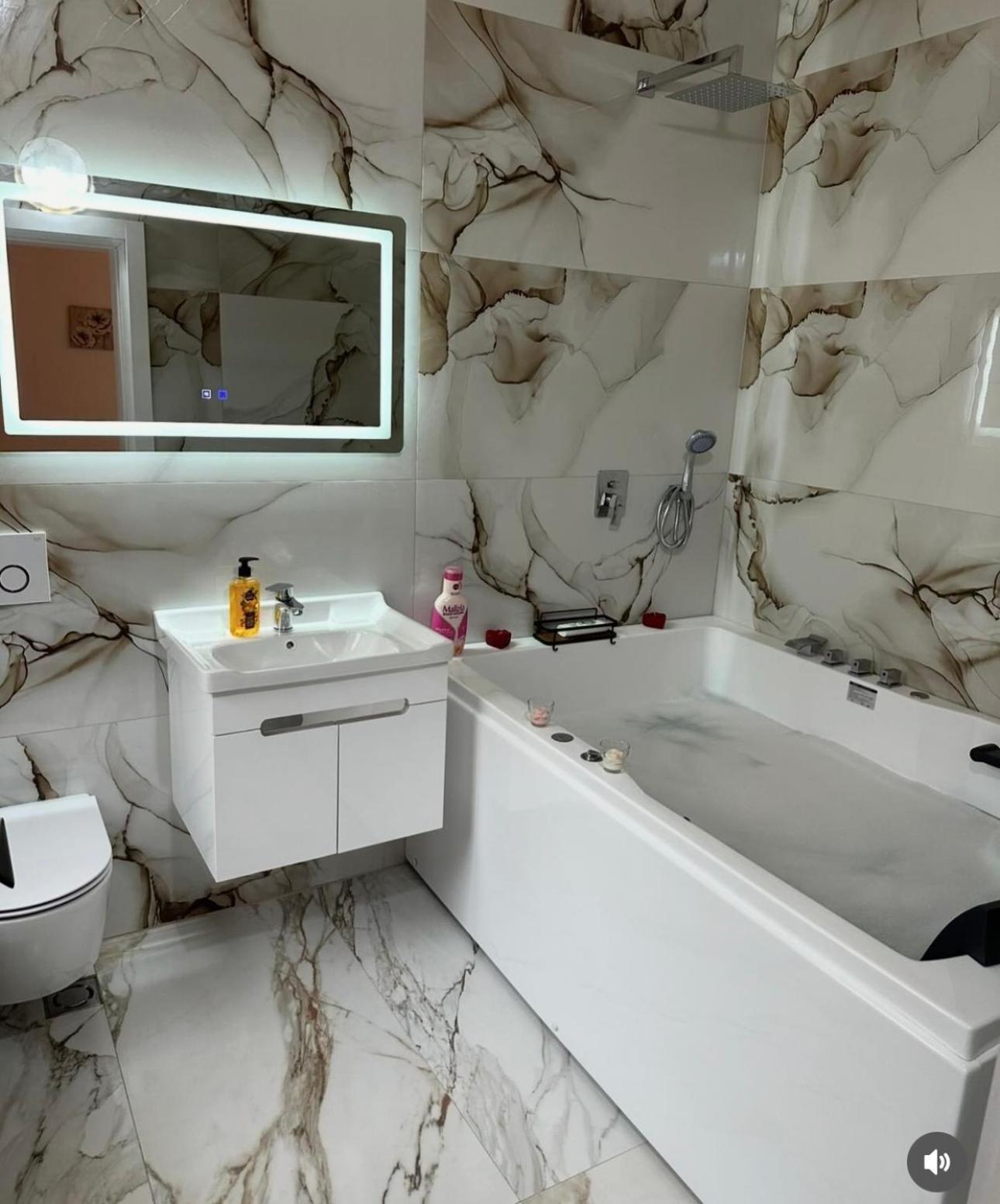 Qyteza Guest House & Camping Shkodër Extérieur photo